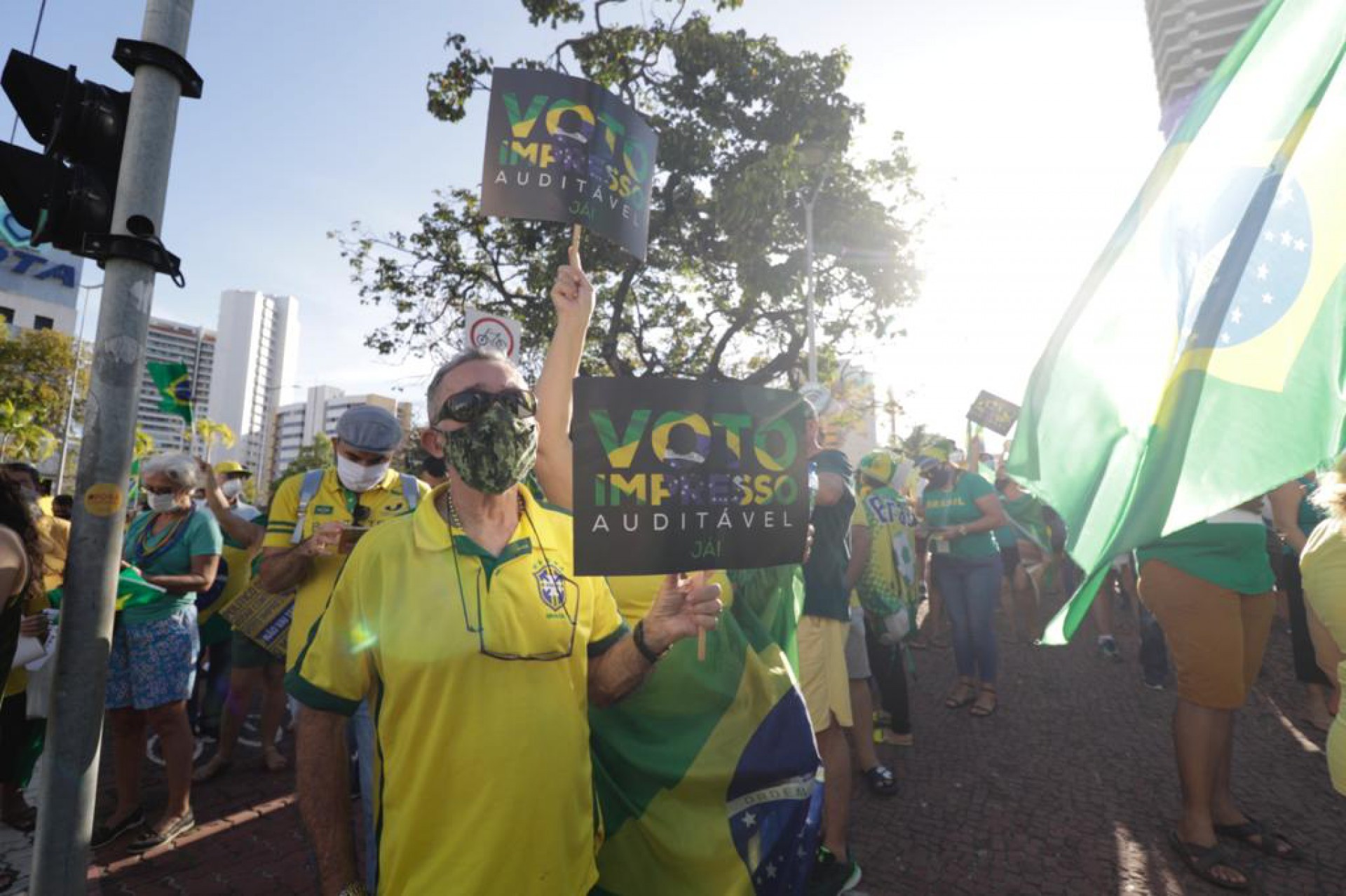 Apoiadores De Bolsonaro Em Fortaleza Fazem Ato A Favor Do Voto Impresso