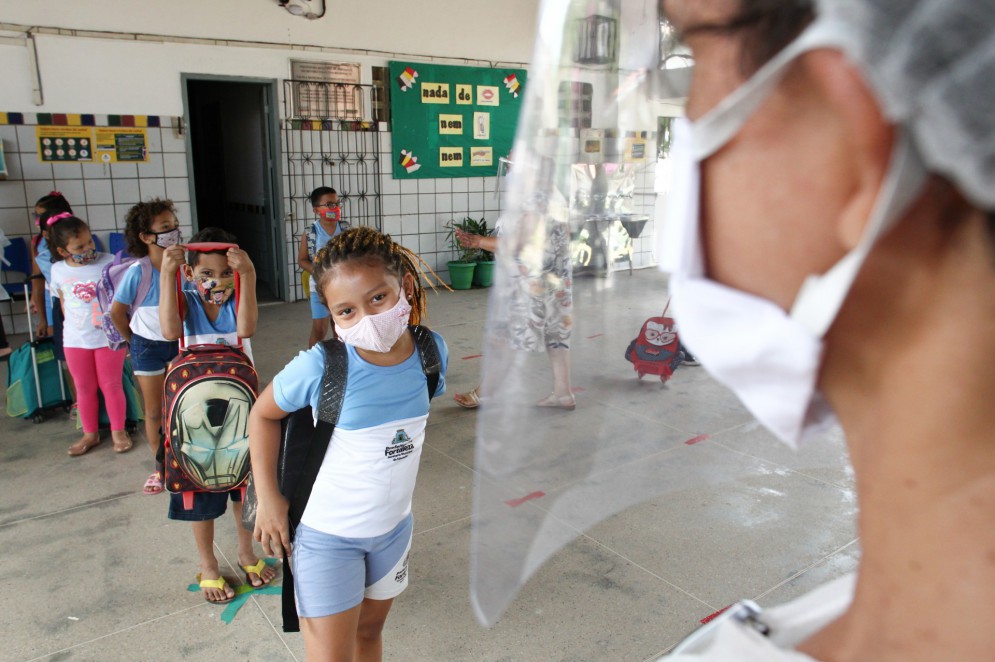 Rede particular volta às aulas apesar de recomendação contrária do