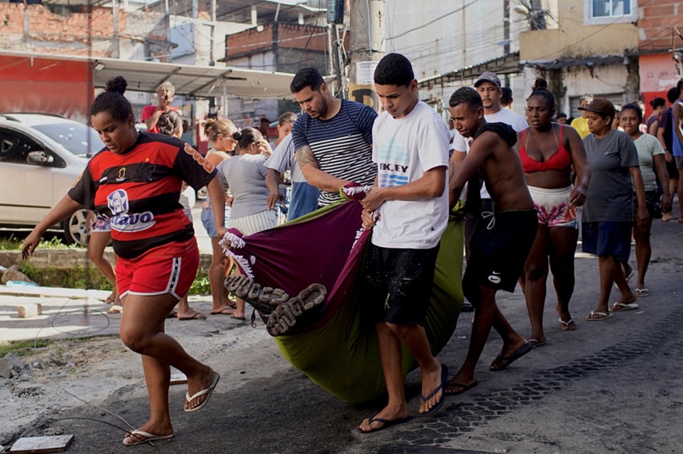 Operação policial deixa 18 mortos no Complexo do Alemão Farol OPOVO