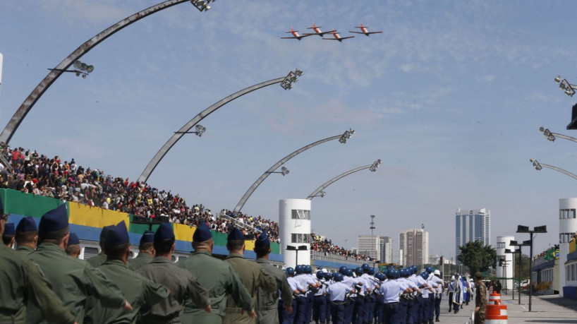 Samb Dromo De S O Paulo Recebe Desfile De De Setembro