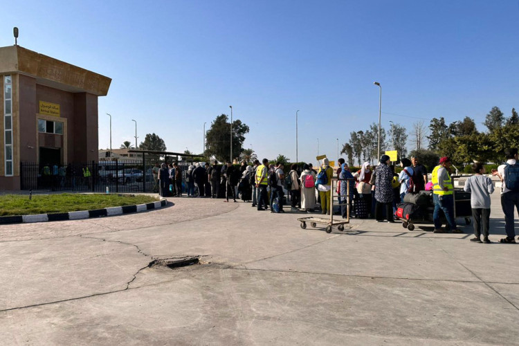 Brasileiros em Gaza estão na fronteira Egito aguardando passagem