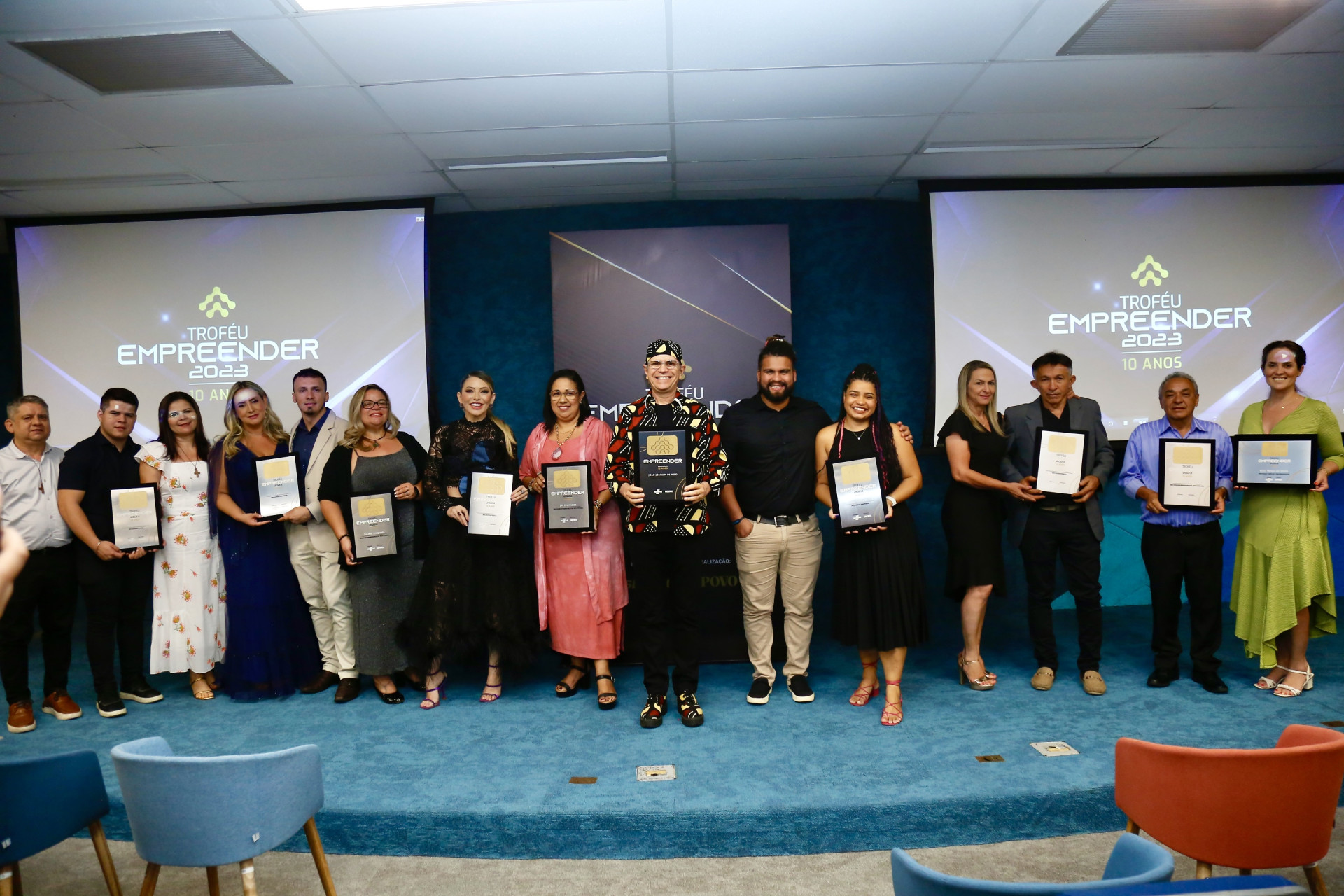 Troféu Empreender é entregue a empreendedor do ano MEI e pequena