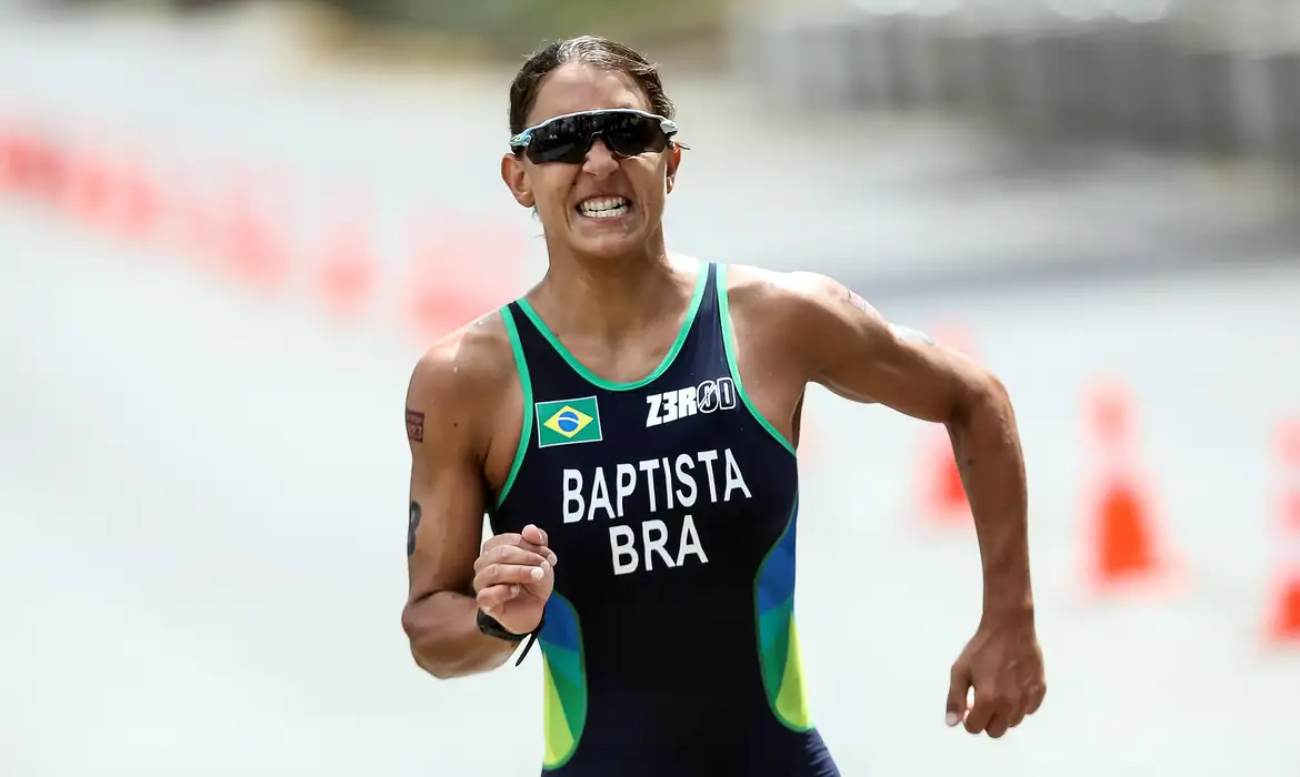 Triatleta Luisa Baptista D Primeiros Passos Ap S Sofrer Atropelamento