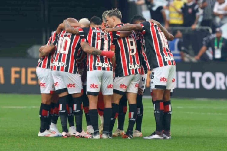 S O Paulo Defende Invencibilidade Contra O Vasco