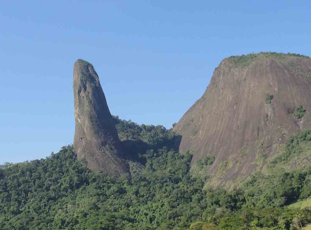 Forma Es Rochosas Que Lembram Objetos Pessoas Ou Animais