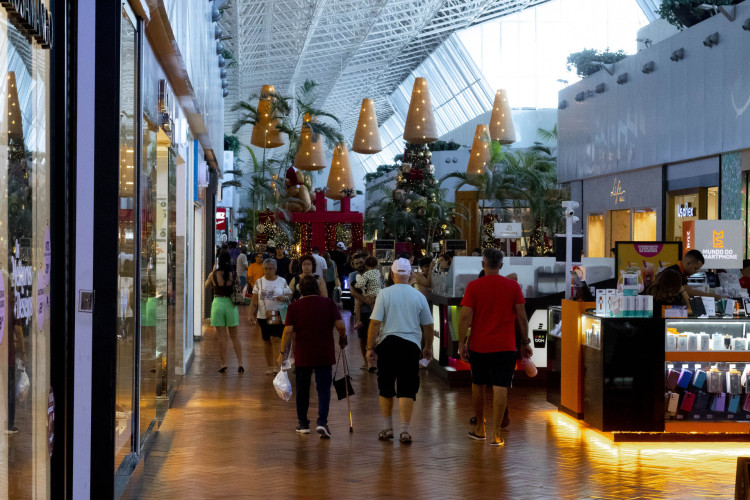 Véspera de Natal confirma expectativa de alta nas vendas do comércio no