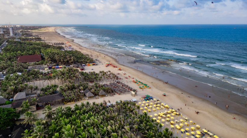 Praias do Futuro e de Iracema estão próprias para banho neste fim de semana