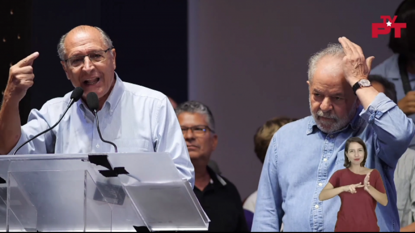 Aos gritos Alckmin exalta Lula O maior líder popular deste país