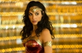 GAL GADOT no elogiado papel de Mulher-Maravilha
