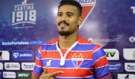 Jogador já treina com o elenco tricolor (Foto: Leonardo Moreira)