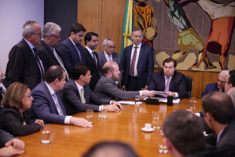 ￼ Rodrigo Maia, presidente da Câmara, durante encontro com parlamentares do Nordeste