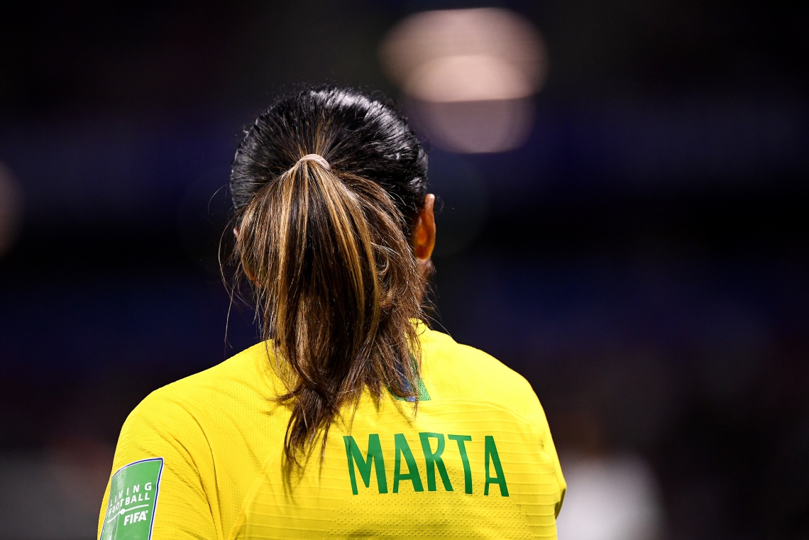 ￼AOS 33 ANOS, Marta pode ter se despedido das Copas do Mundo com a participação na França-2019. Maior jogadora de futebol da história, a atleta se posicionou sobre o futuro do futebol feminino nacional após a eliminação do Brasil diante das anfitriãs (Foto: FRANCK FIFE / AFP
)