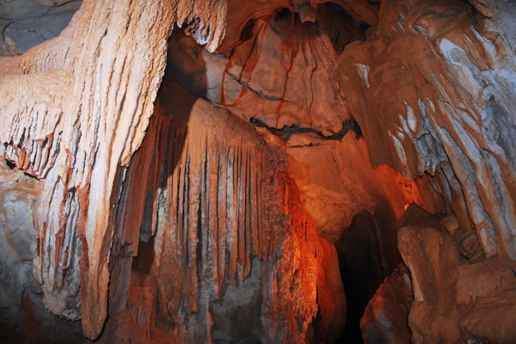 A gruta de Ubajara é uma caverna dentro de Ubajara
