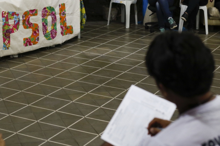 Fortaleza, CE, Brasil. 03.10.19: Filiações na sede do PSOL com a presença do presidente nacional do partido, Juliano Medeiros. (Fotos: Deísa Garcêz/Especial para O Povo)