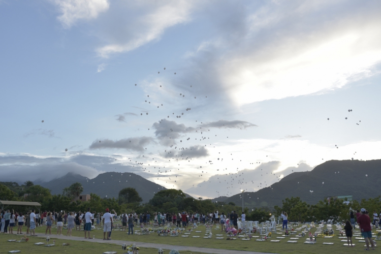 No Cemitério Memorial da Paz, são esperadas mil pessoas