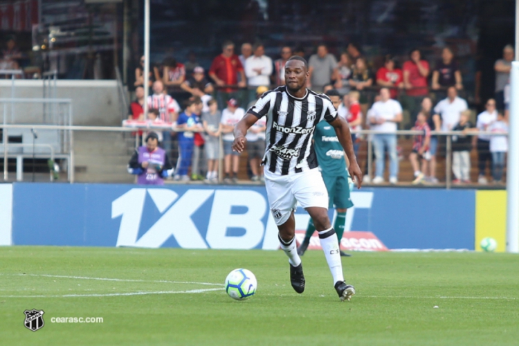 Luiz Otávio é um dos jogadores que trabalharam com Enderson Moreira na última temporada 