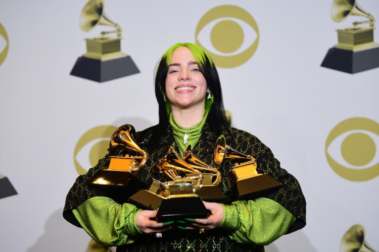 A jovem de 18 anos é a Billie é a artista mais jovem a ganhar todas as categorias principais do Grammy. 