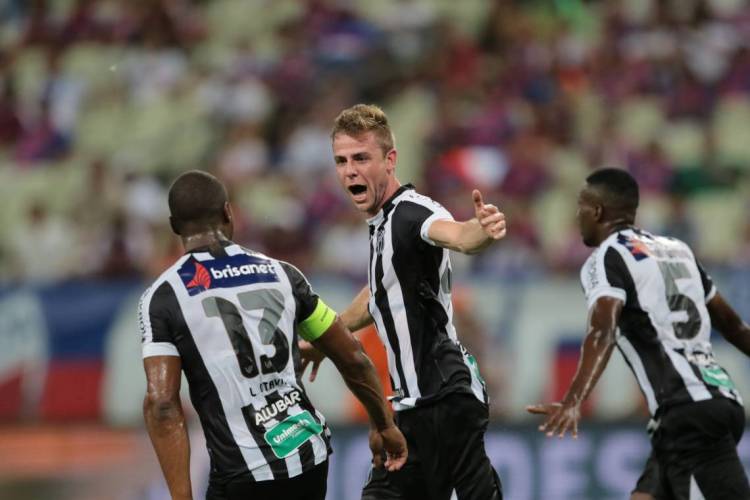 FORTALEZA, CE, BRASIL, 01-02-2020: Jogo pela copa do nordeste, Ceara vs Fortaleza, arena Castelão.  (Foto: Fabio Lima/ O POVO)