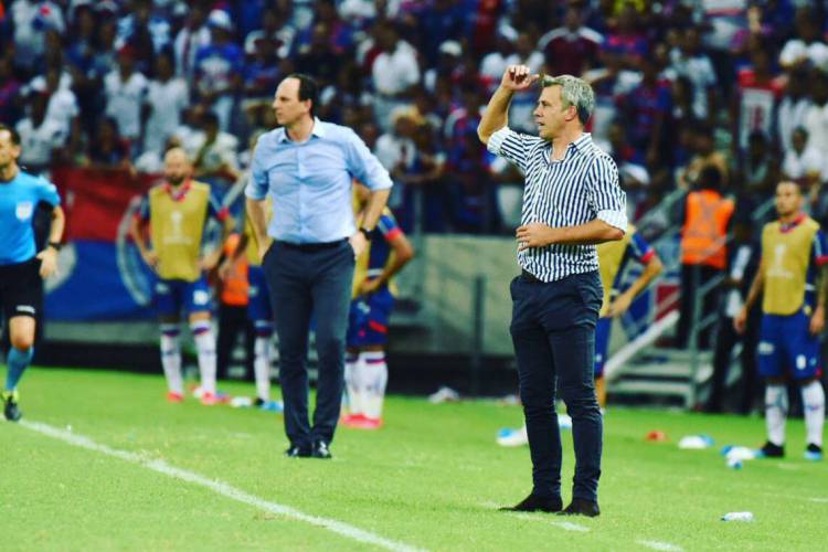 Lucas Pusineri esteve a frente do Independiente na classificação diante do Fortaleza na Arena Castelão