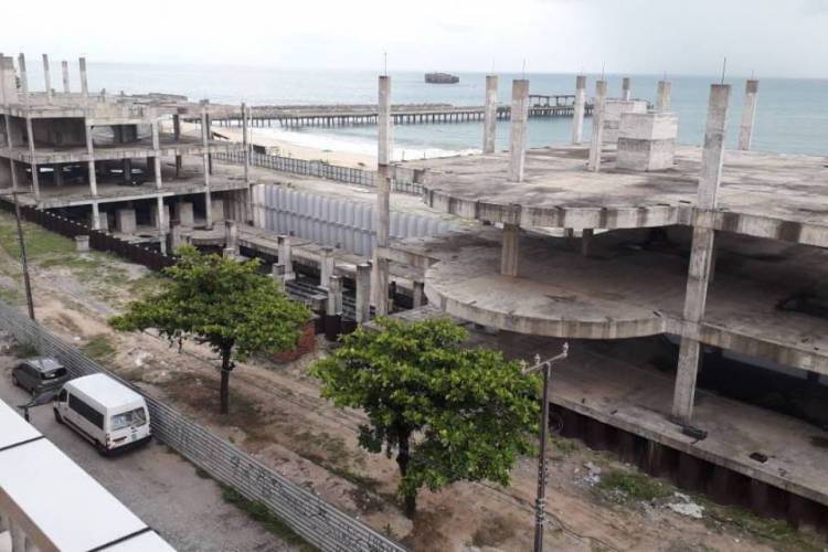 Acquario começou a ser construído em 2012 e teve as obras paradas em 2015