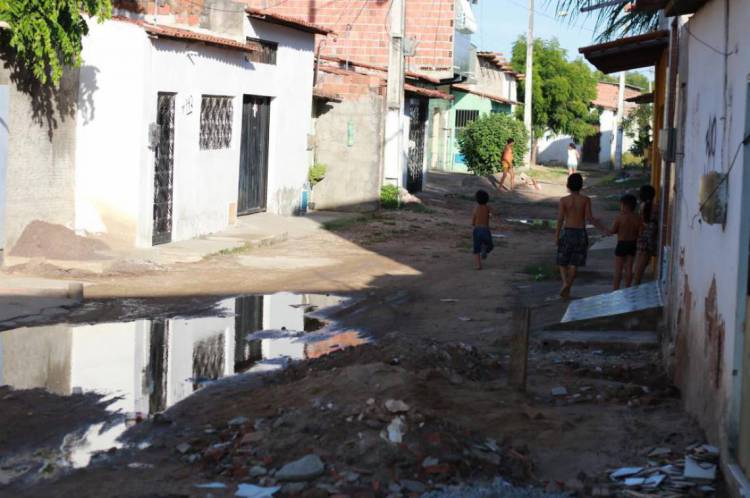 A Cagece é responsável pelo saneamento de 152 municípios cearenses(Foto: Chico Alencar em 17/12/15 para O POVO)