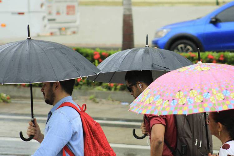 Chuva em Fortaleza.