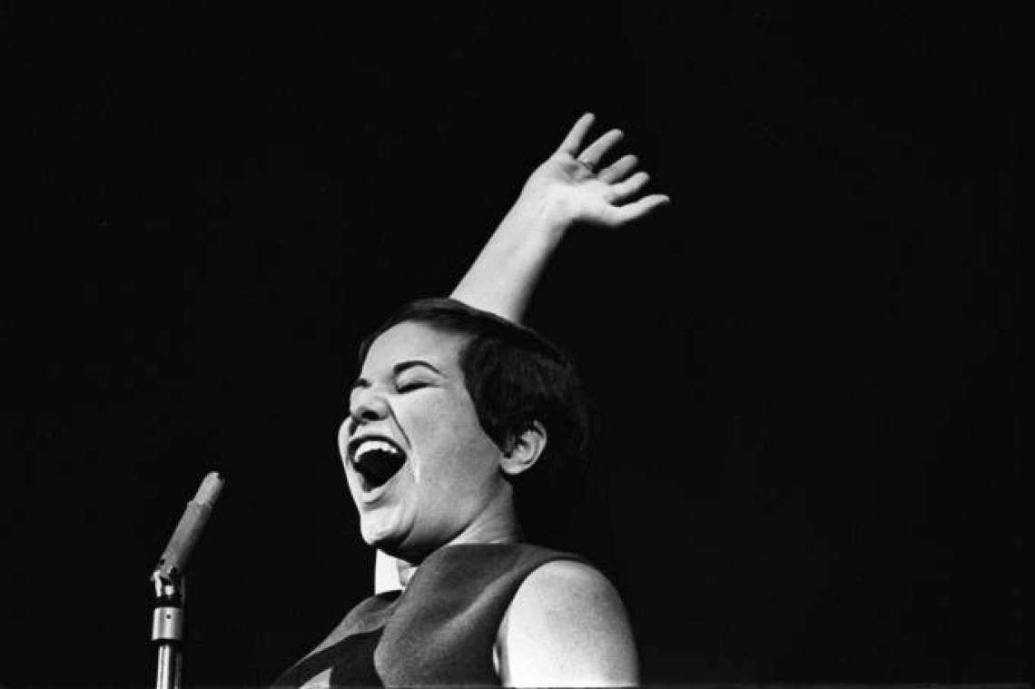 Elis Regina completaria 75 anos em 2020, ainda como a maior cantora do