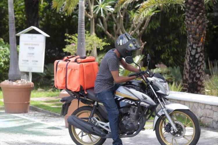 Deliveries funcionarão em Fortaleza durante o isolamento social