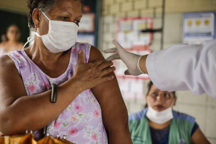 Vacinação contra influenza terá reinício nesta quinta-feira (16/04)