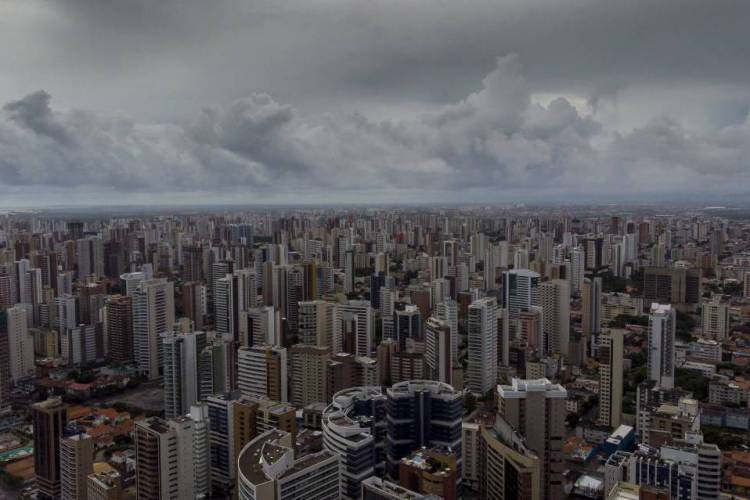 Fim de semana promete céu "bonito pra chover" no Ceará