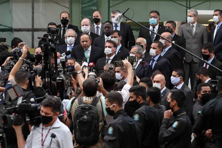 Conversa com imprensa após a reunião no STF.