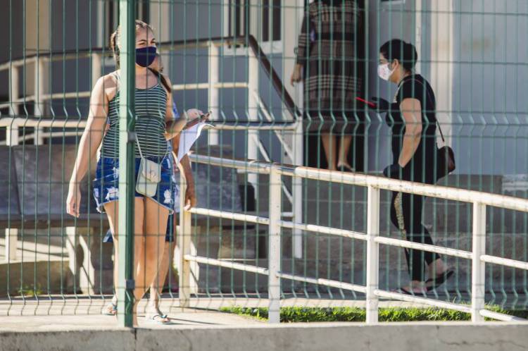 Fortaleza é uma das cidades que integrará o estudo. Na foto, pacientes buscam atendimento na Unidade de Pronto Atendimento (UPA) do Jangurussu.