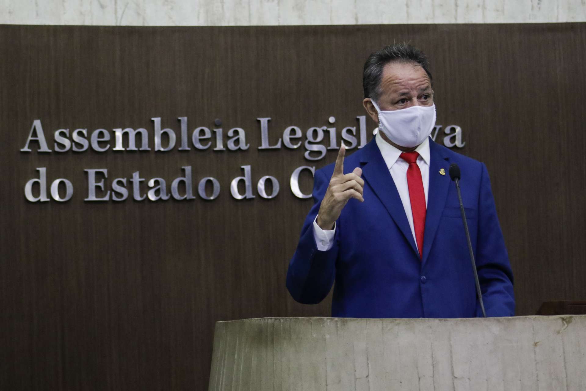 ￼Ex-deputado Acrísio Sena assumirá Centec (Foto: Thais Mesquita)