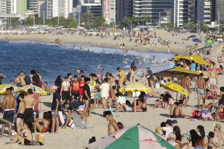 PRAIAS lotadas durante o feriado de 7 de setembro não impactaram nos indicadores da pandemia