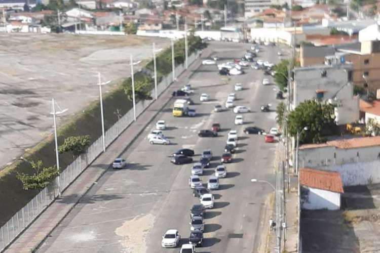 O protesto ocorreu na 
tarde de ontem