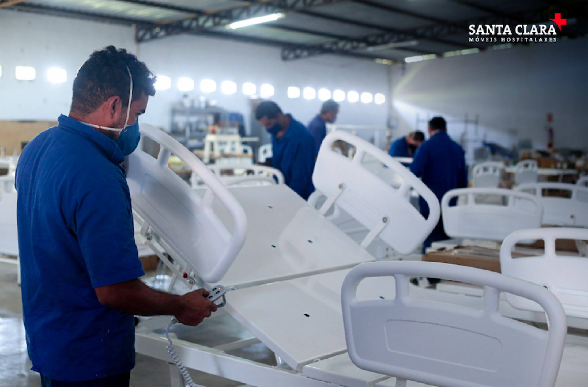 Cama hospitalar da Santa Clara, produzida na fábrica em Maracanaú, é a única fabricada no Norte e Nordeste com certificação da ANVISA e INMETRO em Camas Elétricas