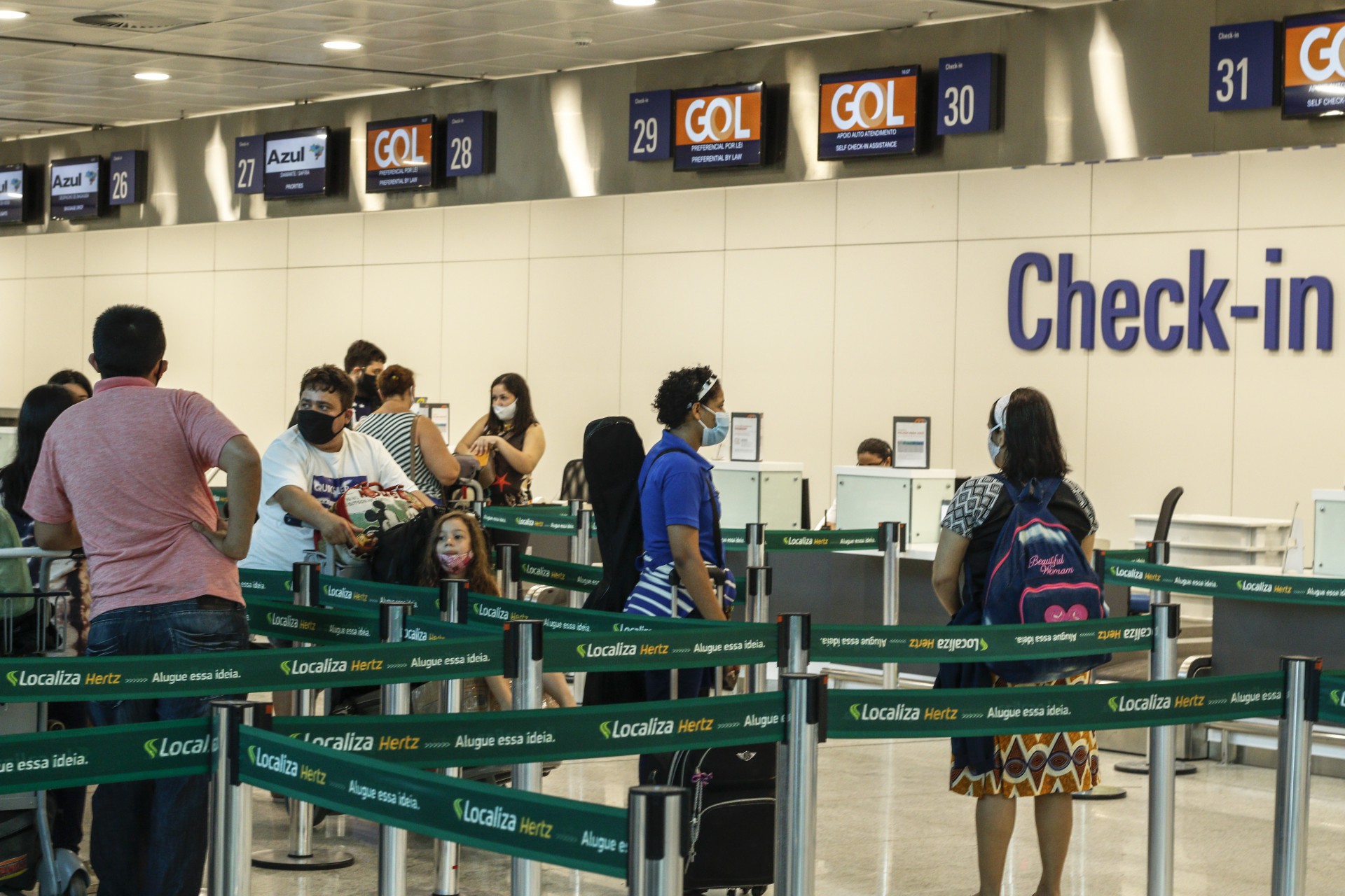 De modo geral, os preços começaram a recuar com a pandemia, o que fez com que a média do valor das passagens aéreas no Ceará, de janeiro a julho, ficasse em R$ 373,44 (Foto: Barbara Moira)