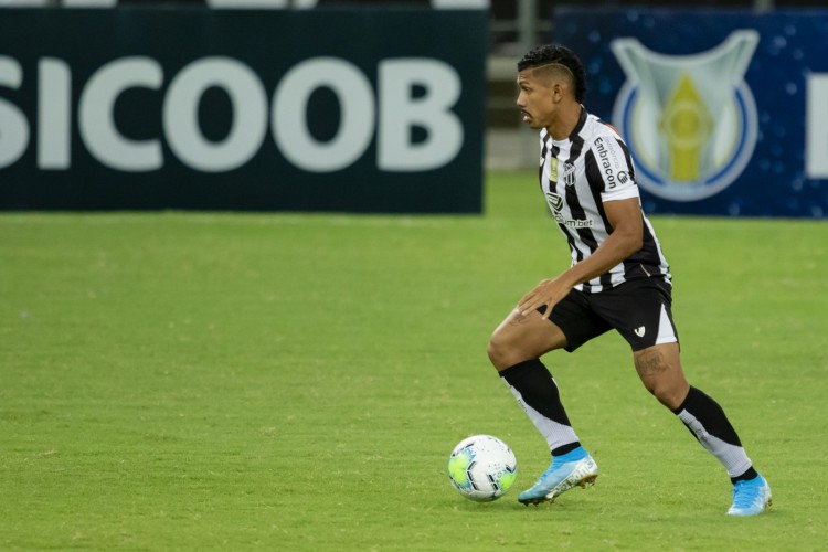 Fernando Sobral diz que elenco do Ceará está focado para buscar classificação diante do Palmeiras, na Copa do Brasil