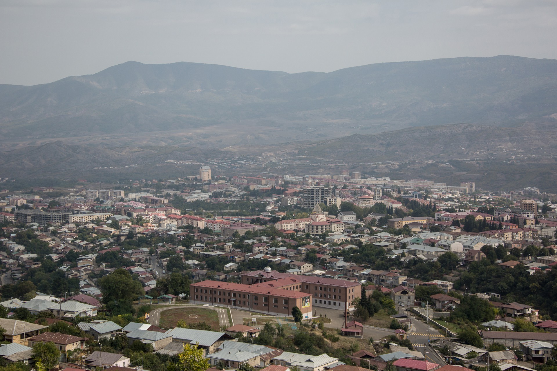 Cidade de Stepanakert, a maior de Nagorno-Karabakh(Foto: AFP/Azerbaijani Defence Ministry)