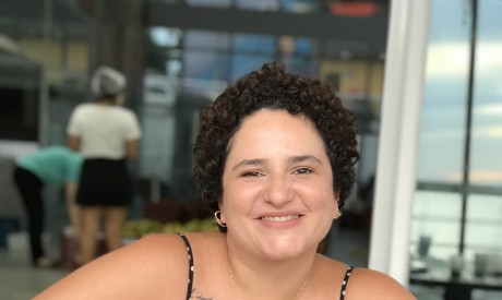 Mariana Marques, criadora e gestora da Feira Auê, e comunicadora responsável pelas marcas Catarina Mina e têxtil Valente é uma das palestrantes do evento 