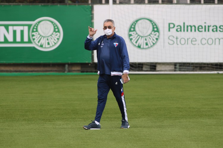 Diretoria Executivo de futebol do Fortaleza Esporte Clube, Sérgio Papellin, em treino no CT do Palmeiras