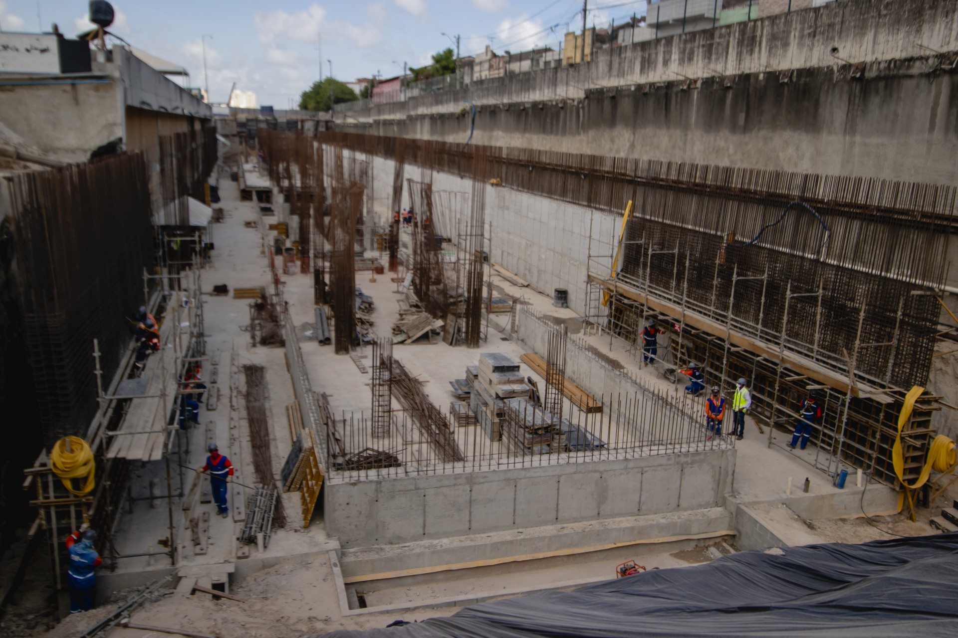 Obras da Linha Leste acontecem há dez anos (Foto: Aurelio Alves)