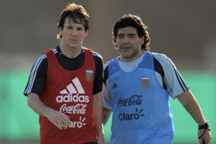 Messi e Maradona na seleção argentina, quando fizeram parceria de jogador e treinador