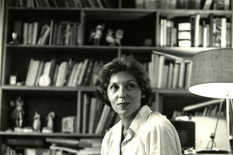 Clarice Lispector nasceu na Ucrânia e foi naturalizada brasileira ainda bebê