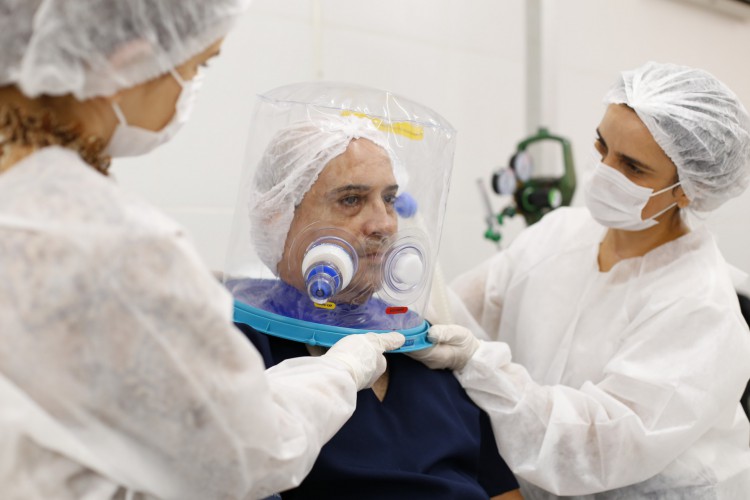 Capacete Elmo é um legado cearense na pandemia