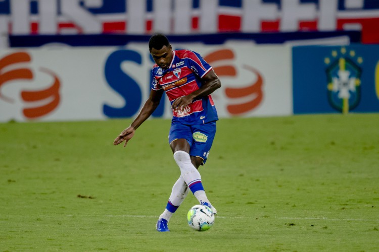 Wanderson, zagueiro do Fortaleza, foi eleito o melhor jogador da partida diante do Sampaio Corrêa-MA, pela Copa do Nordeste