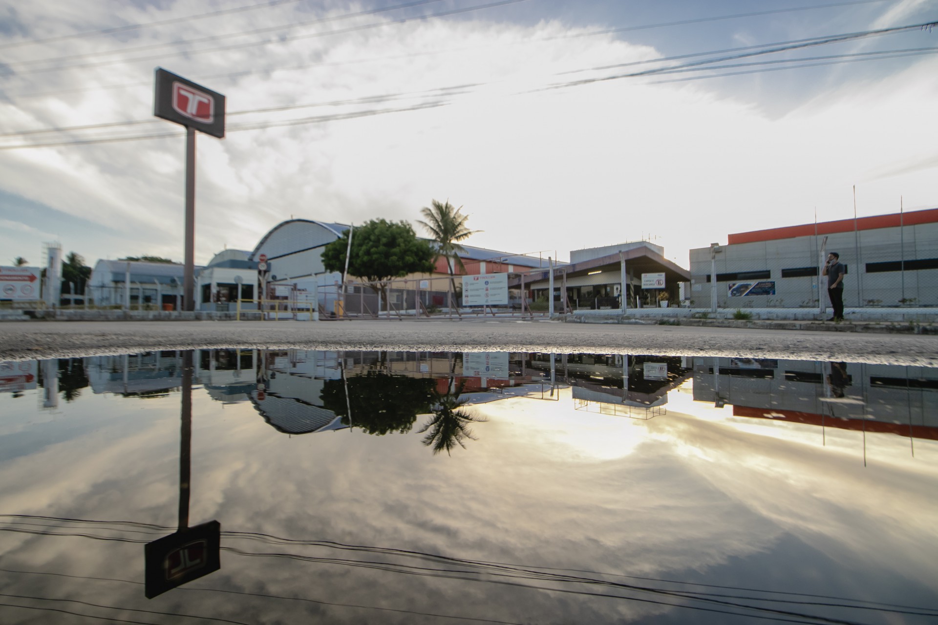 Unidade ficou desocupada desde o fim da operação da Troller, em setembro de 2021 (Foto: Aurelio Alves)