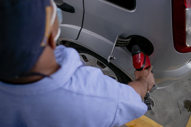 Aumento do preço da gasolina no Ceará faz litro do combustível chega a R$ 5,90