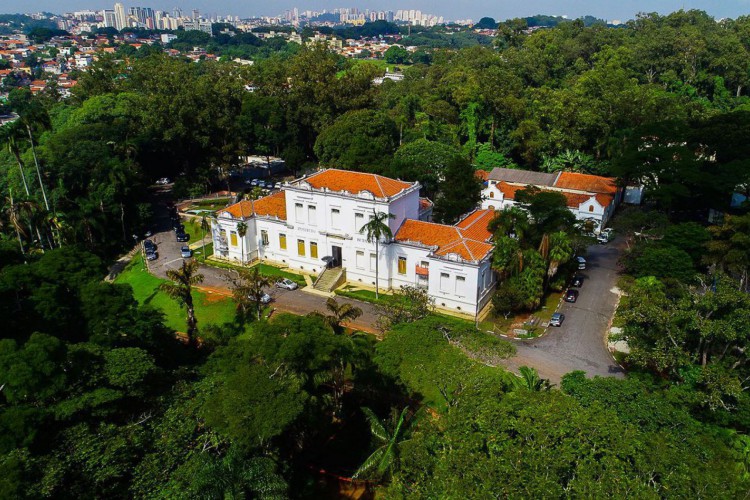 Sede do Instituto Butantan, que produz a vacina Coronavac em parceria com um laboratório chinês.