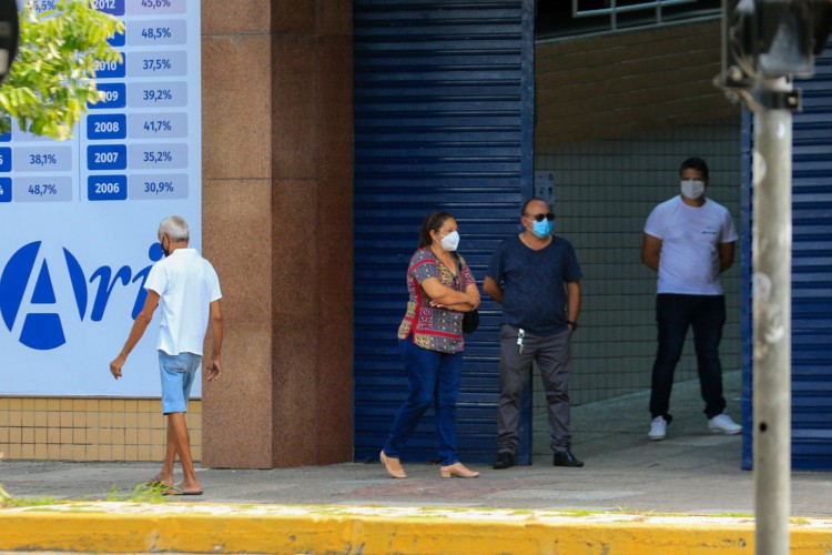 O Colégio Ari de Sá, na avenida Duque de Caxias, no centro de Fortaleza, foi um dos locais de prova para o Enem 2020 Digital. Primeiro dia de aplicação foi marcado por baixo movimento na Capital